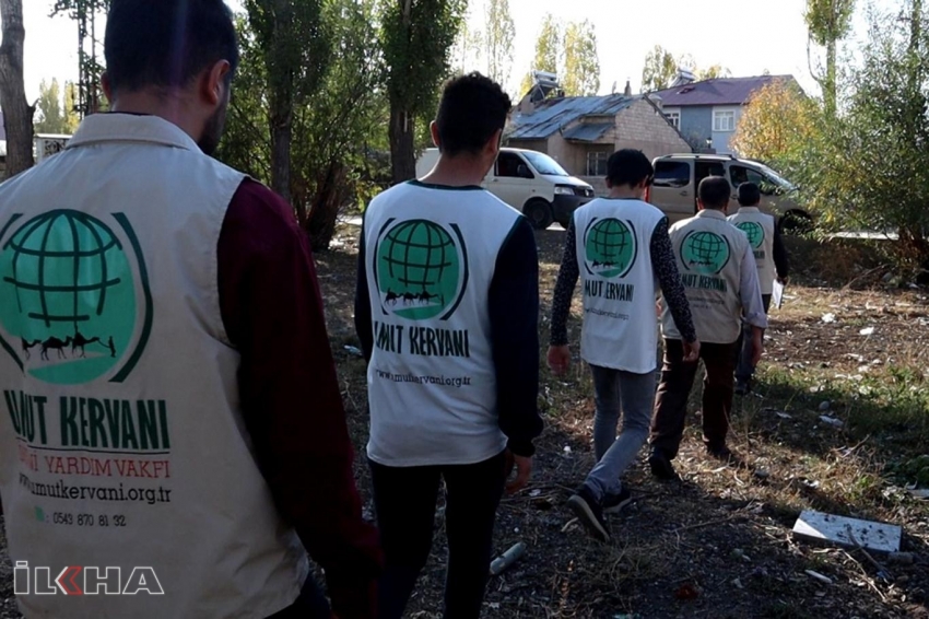  Umut Kervanı depremle sarsılan Filipinler’de yardım çalışmalarına başladı 