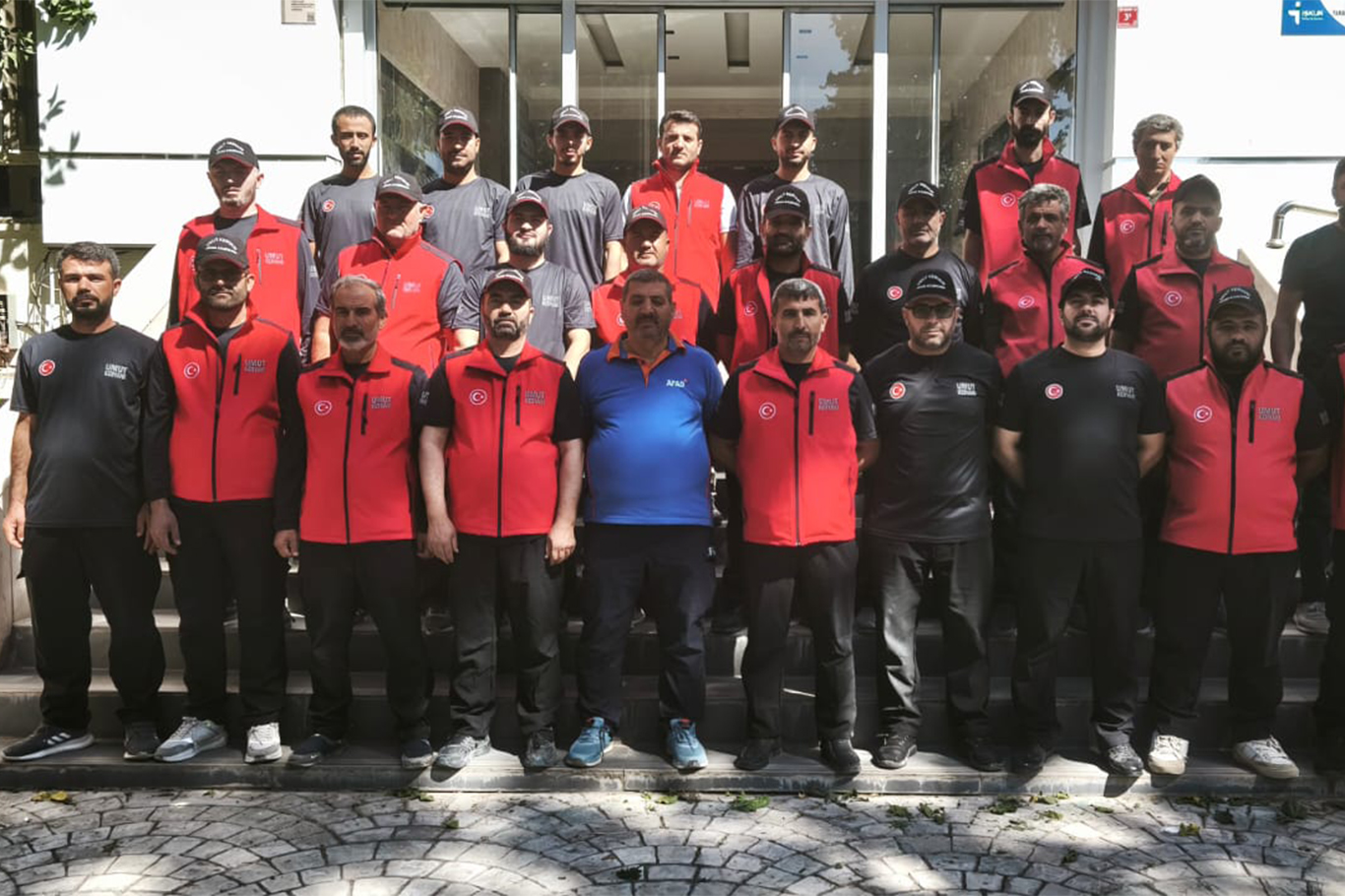 Şanlıurfa Umut Kervanı arama kurtarma eğitimini tamamladı