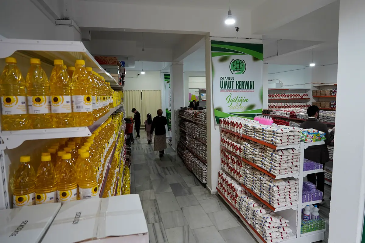 Umut Kervanı'ndan Bağcılar'da sosyal market galeri görseli 1