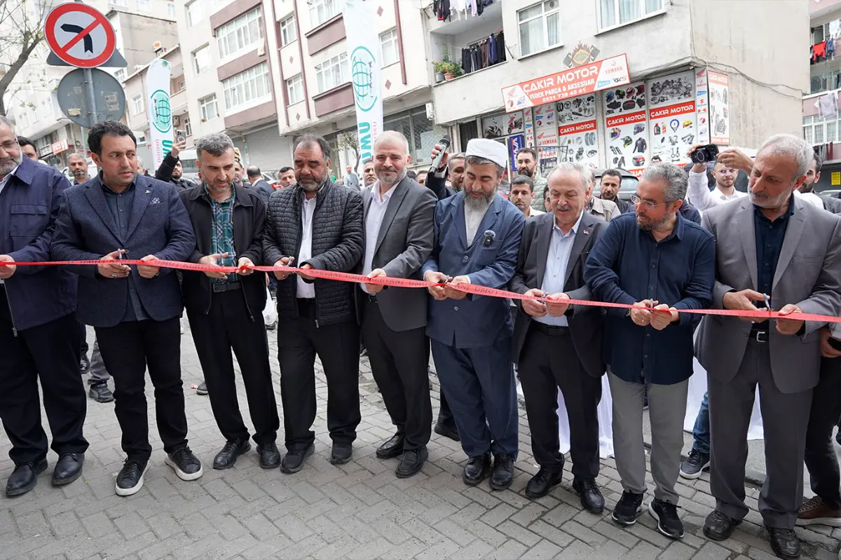 Umut Kervanı'ndan Bağcılar'da sosyal market galeri görseli 10