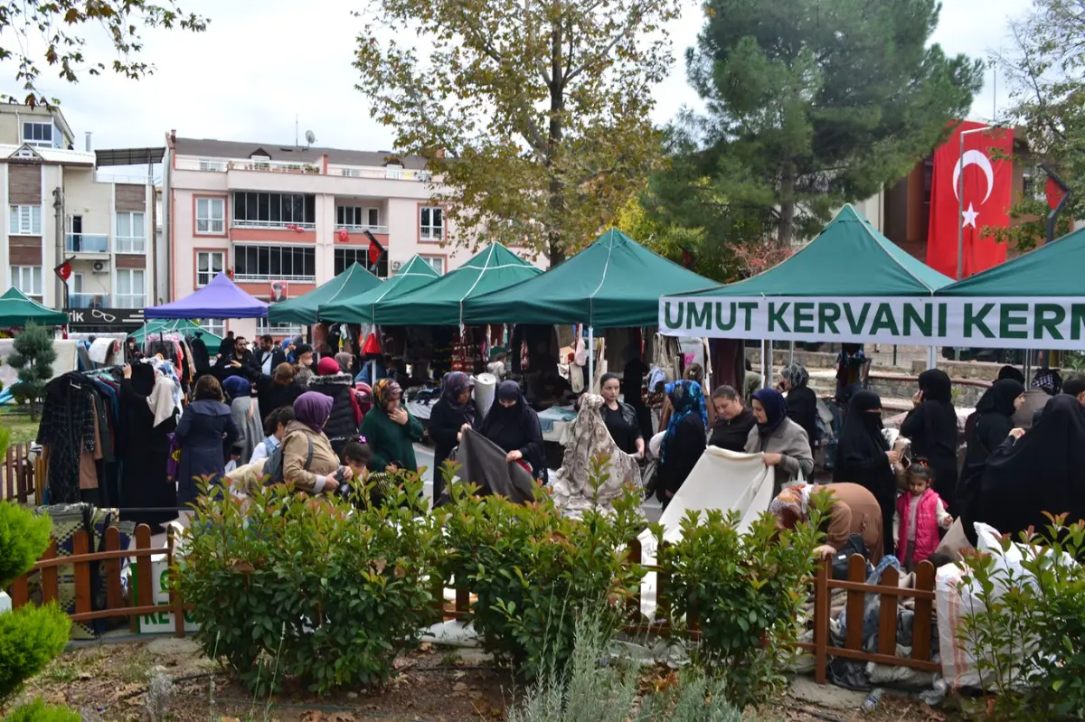 Bursa Umut Kervanı Kurban Bayramı öncesi ihtiyaç sahipleri yararına kermes düzenleyecek galeri görseli 5