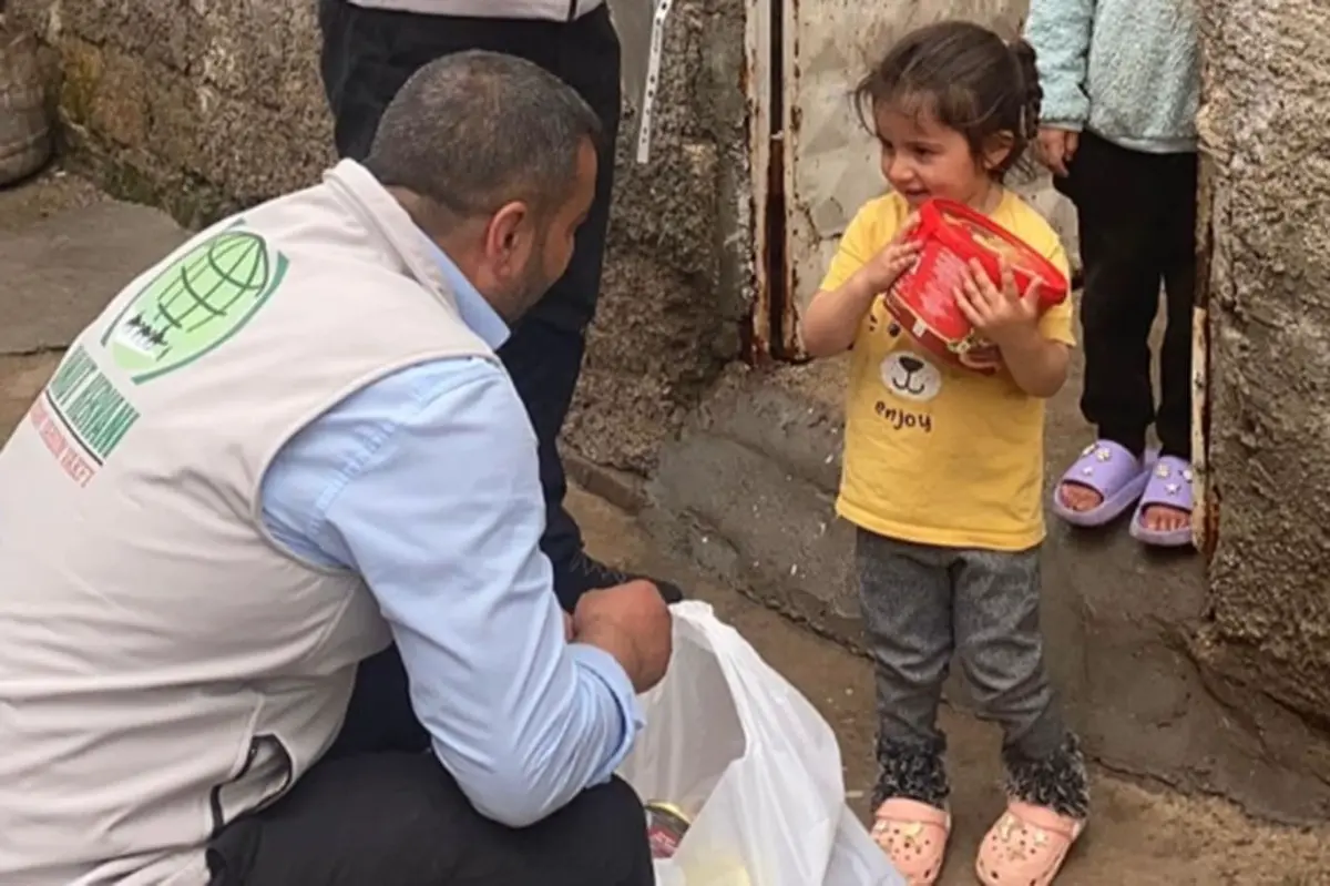 Şanlıurfa’da Umut Kervanı’ndan ihtiyaç sahibi ailelere destek galeri görseli 2