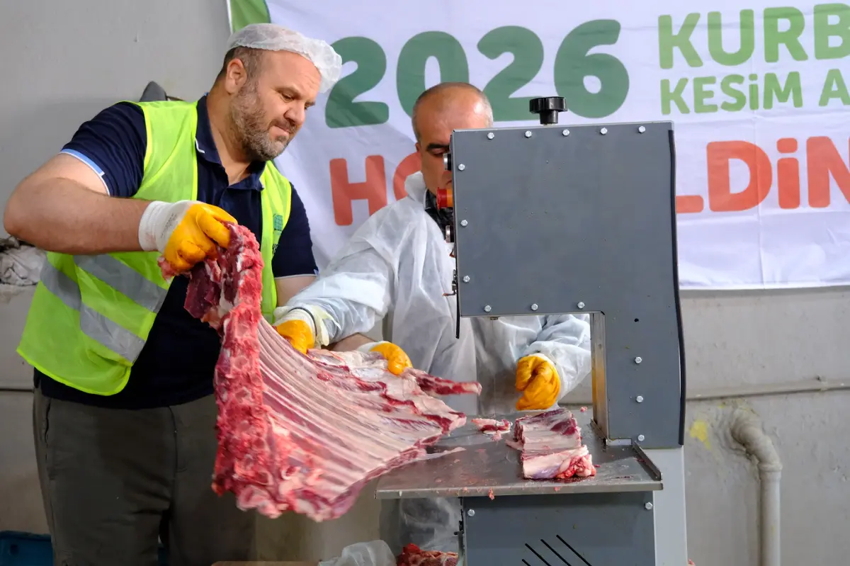 Umut Kervanı’ndan Van’da kurban organizasyonu: Yüzlerce aileye kırmızı et ulaştırılacak galeri görseli 2