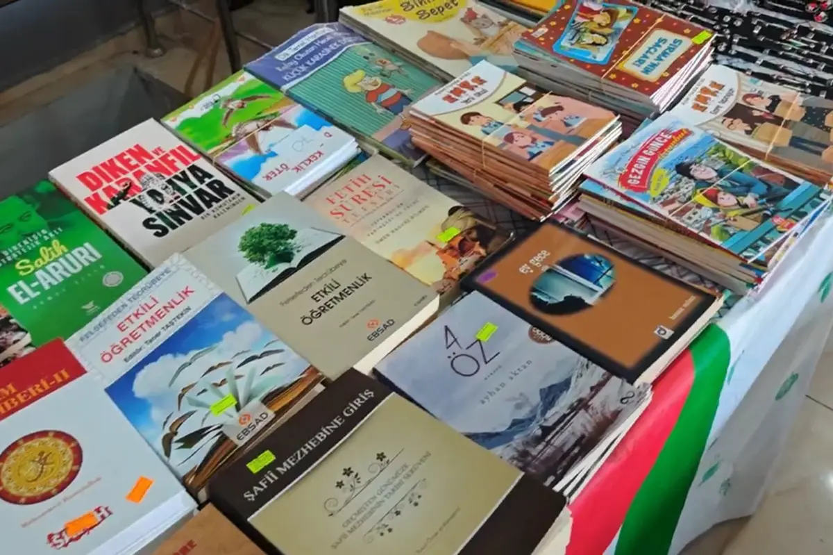 Muş Umut Kervanı'ndan ihtiyaç sahibi aileler yararına kermes galeri görseli 3