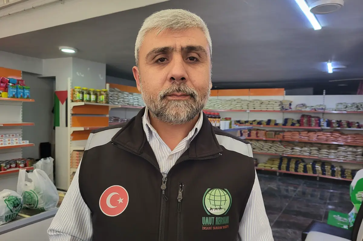Umut Kervanı Van'da Umut Kart ile yüzlerce aileye umut oluyor galeri görseli 2