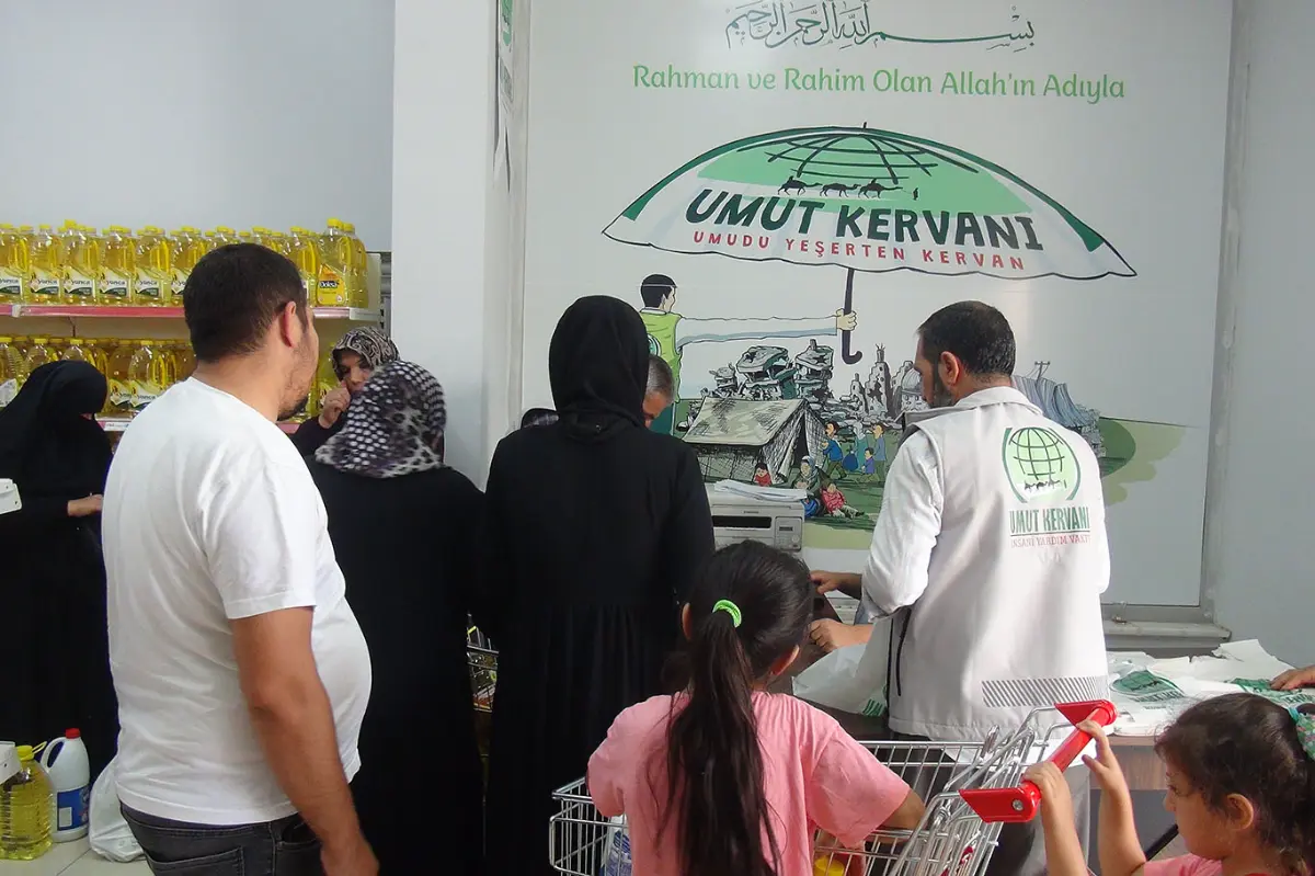 Gaziantep Umut Kervanından ihtiyaç sahiplerine "Sosyal Market" desteği galeri görseli 12