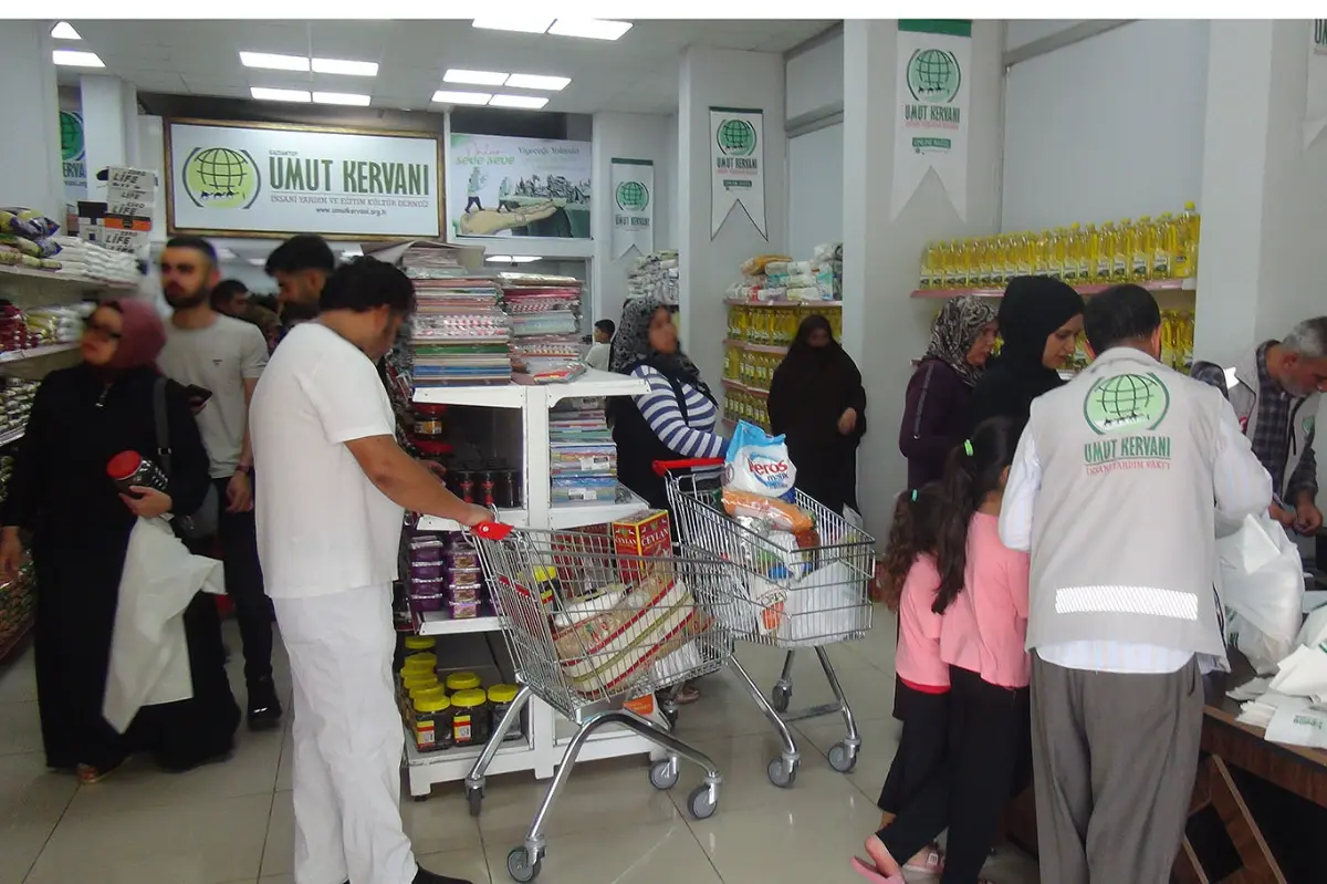 Gaziantep Umut Kervanından ihtiyaç sahiplerine "Sosyal Market" desteği galeri görseli 10