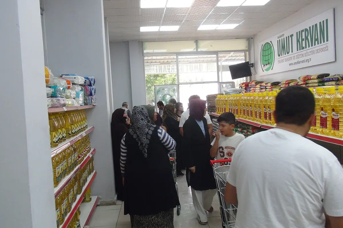Gaziantep Umut Kervanından ihtiyaç sahiplerine "Sosyal Market" desteği galeri görseli 7