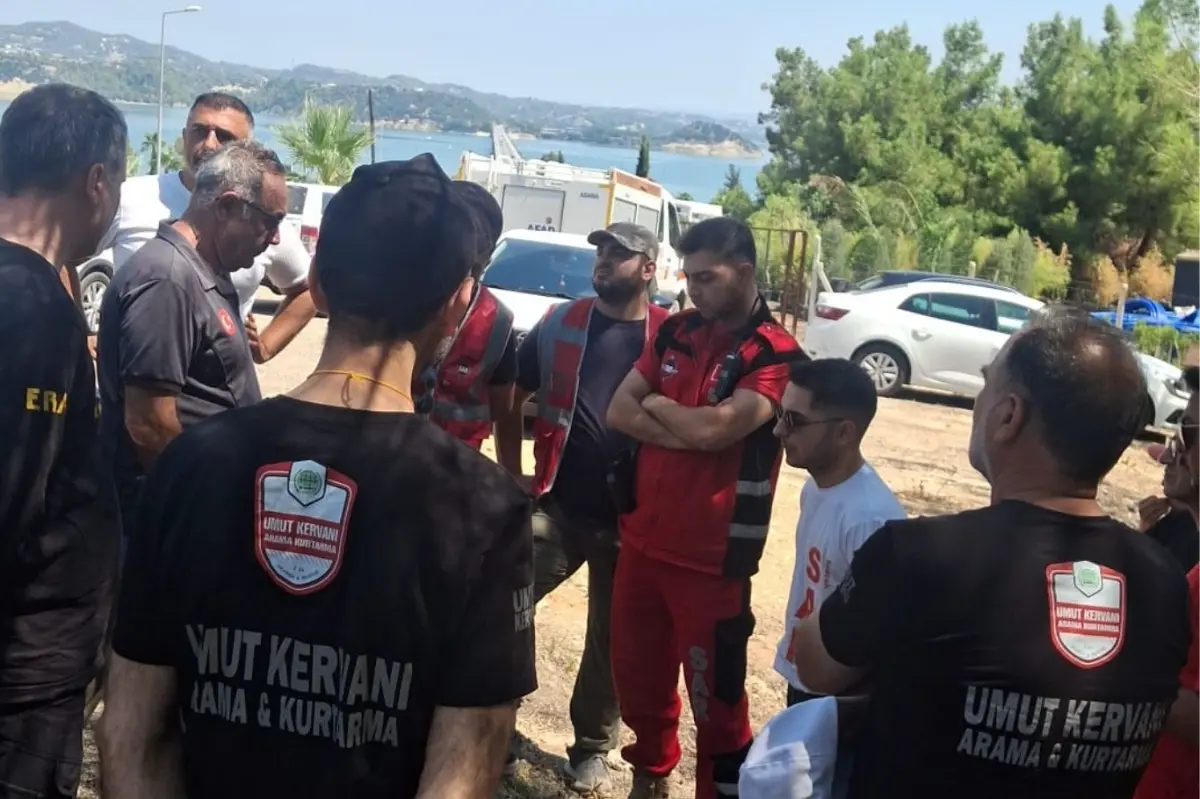 Adana'da kaybolan Alzheimer hastasını arama çalışmaları sürüyor galeri görseli 3