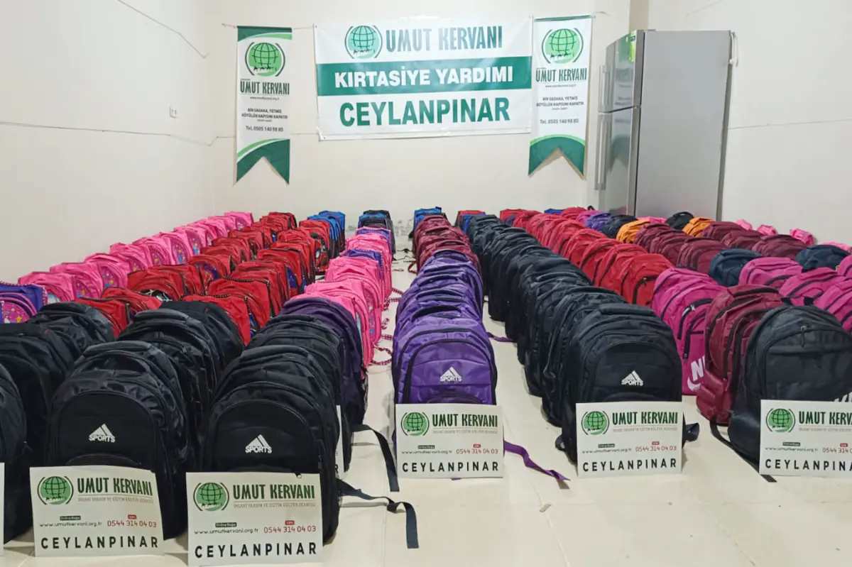 Ceylanpınar Umut Kervanından öğrencilere kırtasiye desteği galeri görseli 3