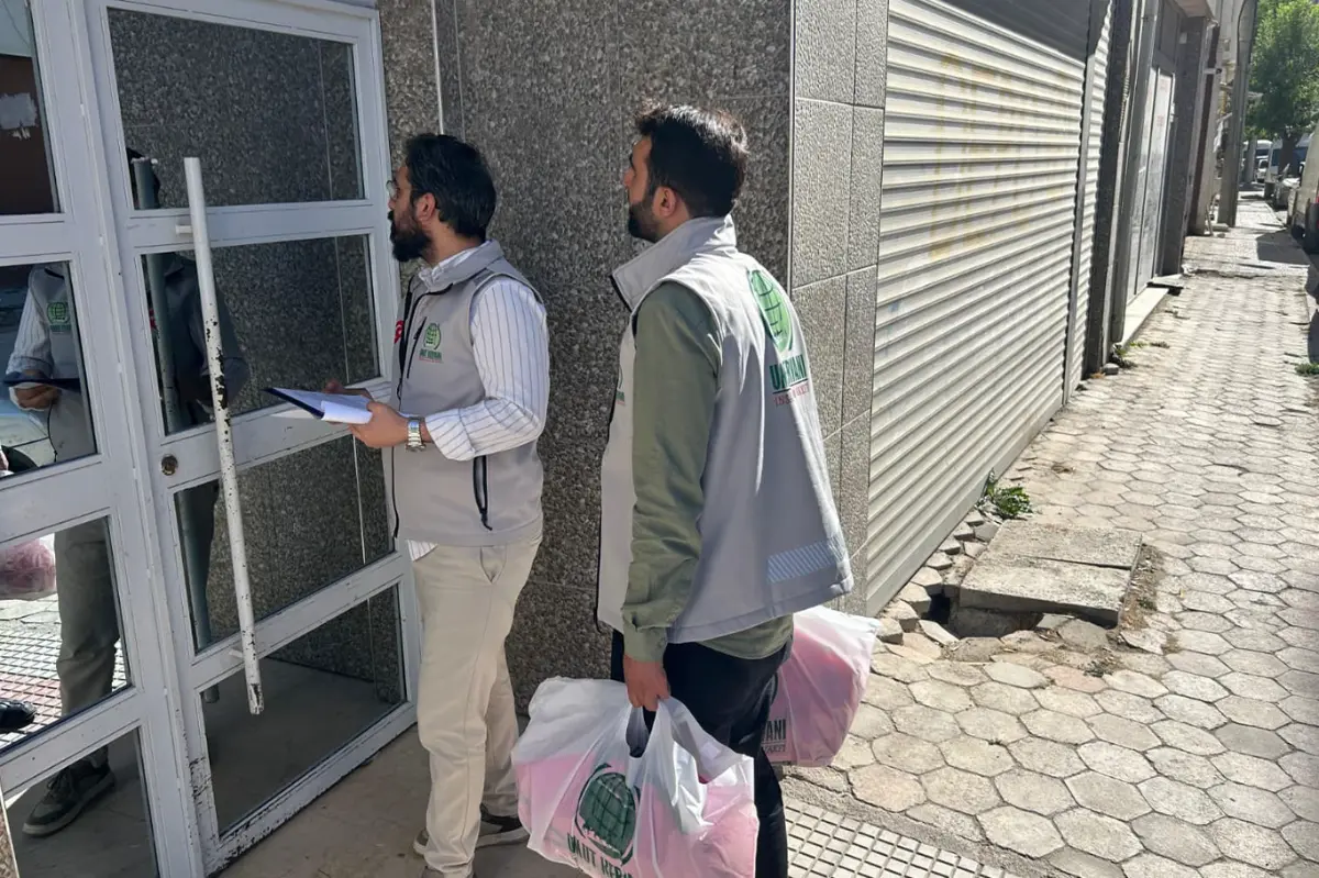 Umut Kervanı'ndan Eskişehir'de öğrencilere kırtasiye desteği galeri görseli 7